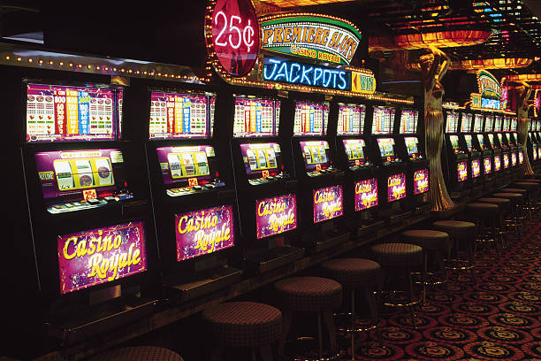 agen5000 Bingo live draw interface showing numbered balls and player cards